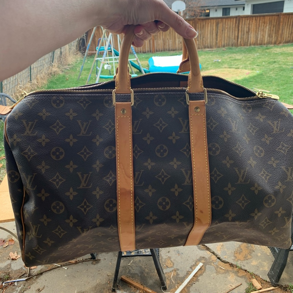 Authentic Luis Vuitton 45 travel bag